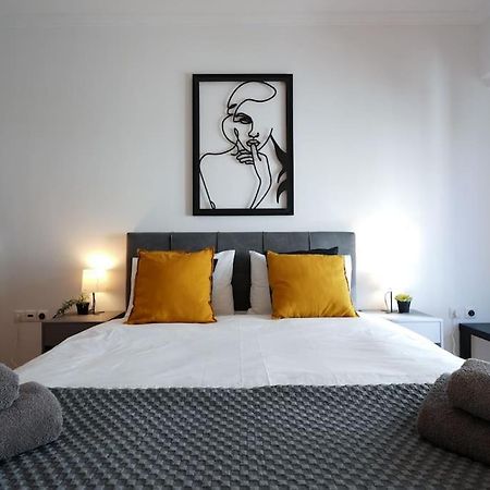 Syntagma Square, 70Sqm Pentelis Sunny Apartment Athen Eksteriør billede