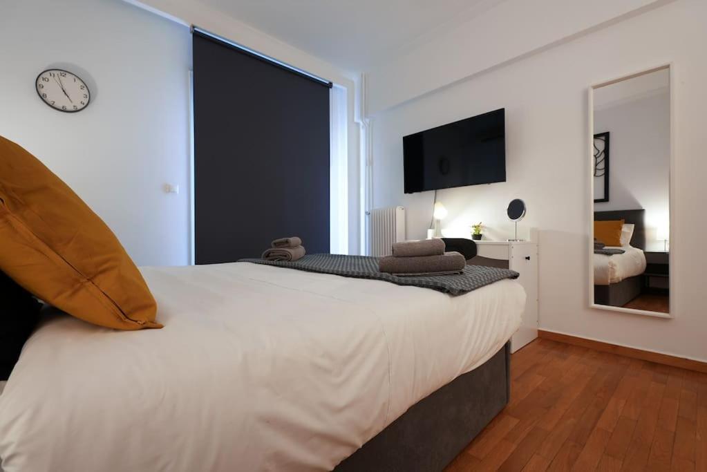 Syntagma Square, 70Sqm Pentelis Sunny Apartment Athen Eksteriør billede