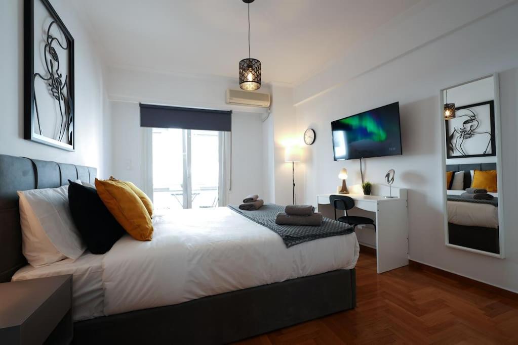 Syntagma Square, 70Sqm Pentelis Sunny Apartment Athen Eksteriør billede