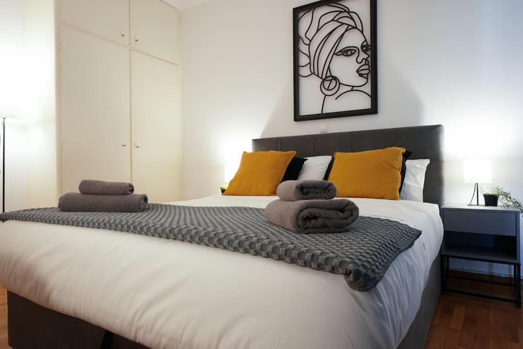 Syntagma Square, 70Sqm Pentelis Sunny Apartment Athen Eksteriør billede