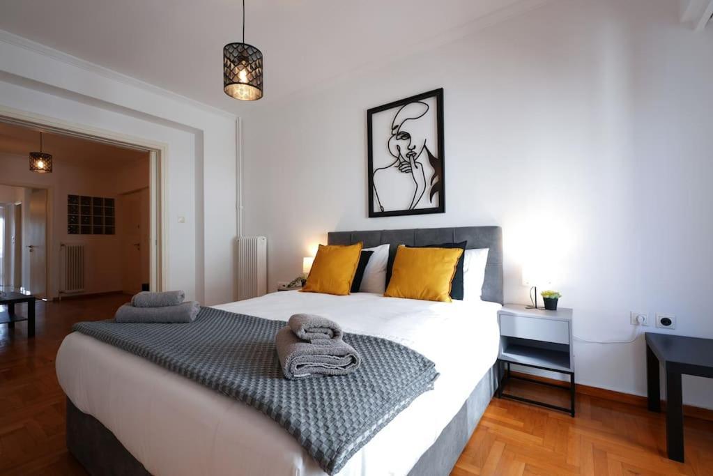 Syntagma Square, 70Sqm Pentelis Sunny Apartment Athen Eksteriør billede