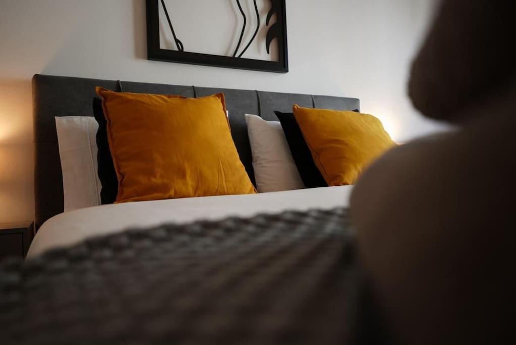 Syntagma Square, 70Sqm Pentelis Sunny Apartment Athen Eksteriør billede